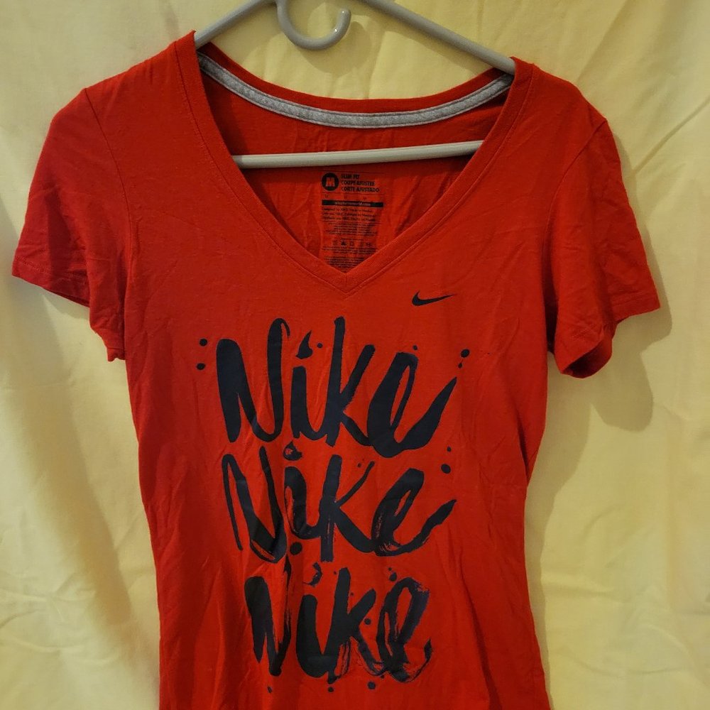 Nike Womens Workout Shirt